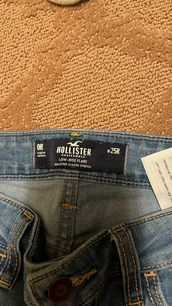Hollister Low Rise Jeans - Image 2