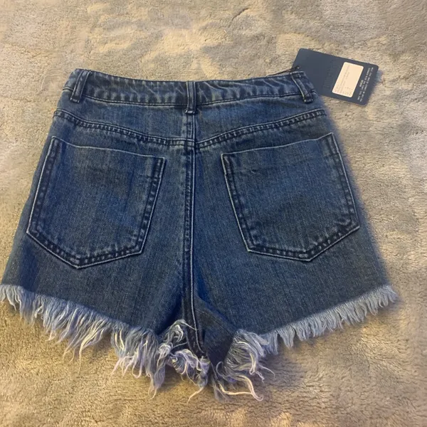 Missguided High Waisted Sequin Denim Jean Shorts - Image 2