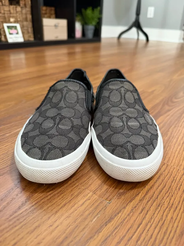 Coach Chrissy slip-on sneakers black signature logo jacquard fabric size 9 - Image 3