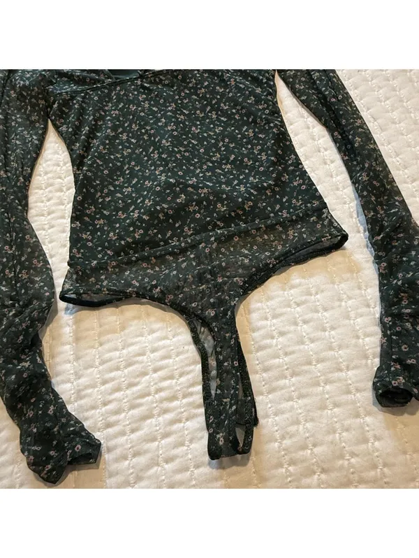 Lulus Bodysuit Long Sleeve Sz S Small Green Floral Mesh Sweetheart Neckline NWT - Image 12