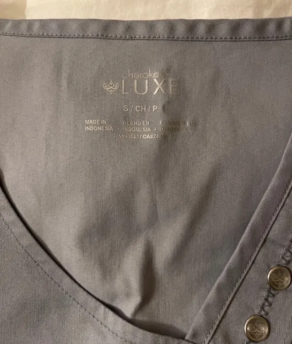 Cherokee Scrub Top - Image 3