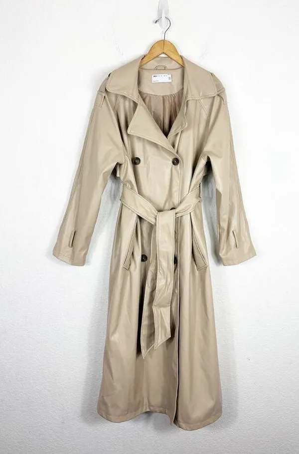 ASOS DESIGN Tan Faux Leather Trench Coat Size 12 Long Preppy Chic Minimalist - Image 3