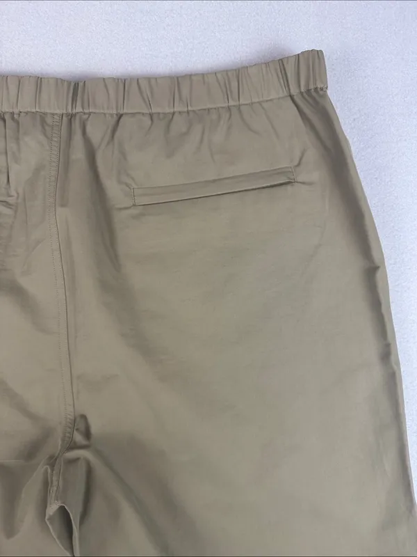 Vince Cotton Blend Parachute utility cropped Pants in olive-Khaki Size: XL - Image 5