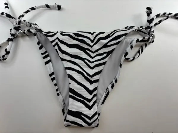 Target Bikini Set zebra pattern  - Image 4