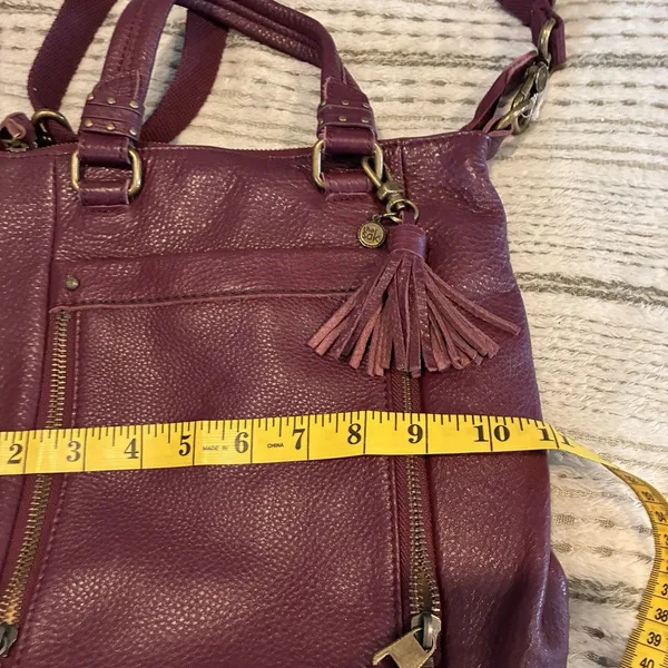 The Sak Wine Pebbled Leather Crossbody With Top Handles Purse Butter Soft EUC - Image 6