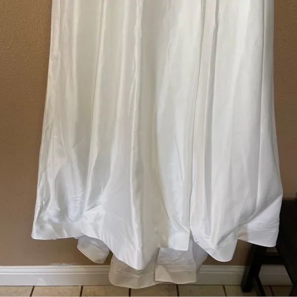 NWOT Lulus Flawless Radiance White Satin Floral Embroidered Maxi Dress - Image 6