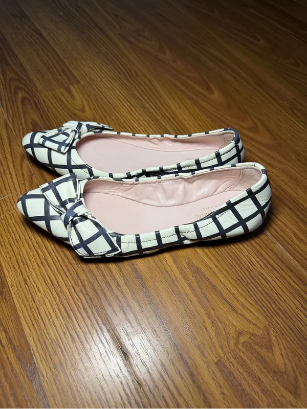 Kate Spade "Suki" Leather Plaid Bow Flats Preppy Minimalist Size 7 - Image 2