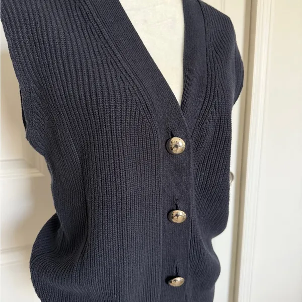 H&M Button-Up Sweater Vest - Image 3