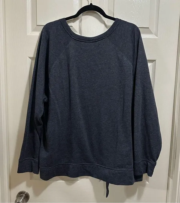 Old Navy crew neck sweatshirt gray tie hem size XXL - Image 2