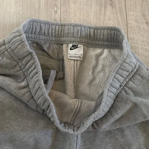 Nike Women's Grey Joggers-tracksuits - Image 5