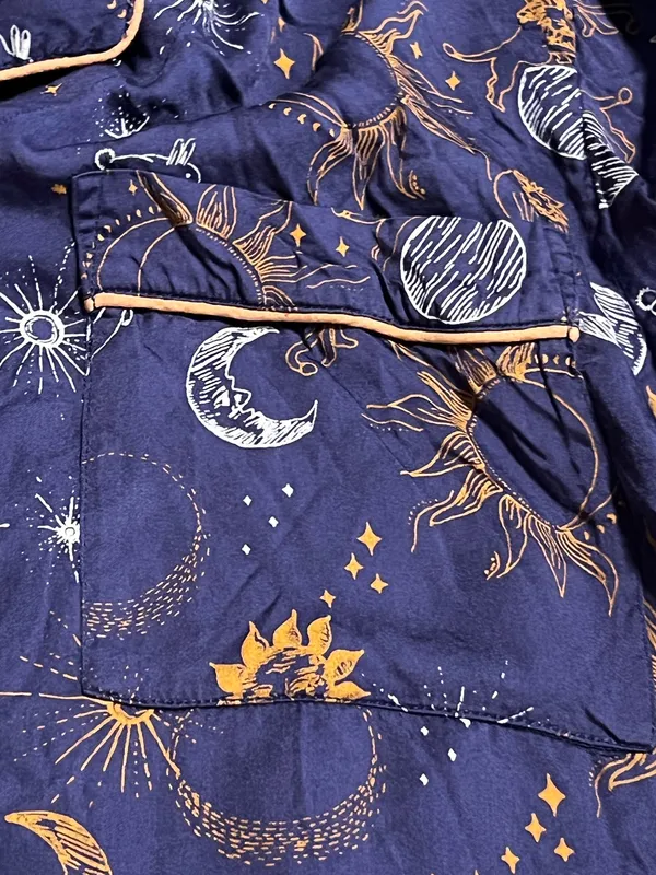 Womens XS Roller Rabbit long sleeve button down pajama top-celestial print - Image 5
