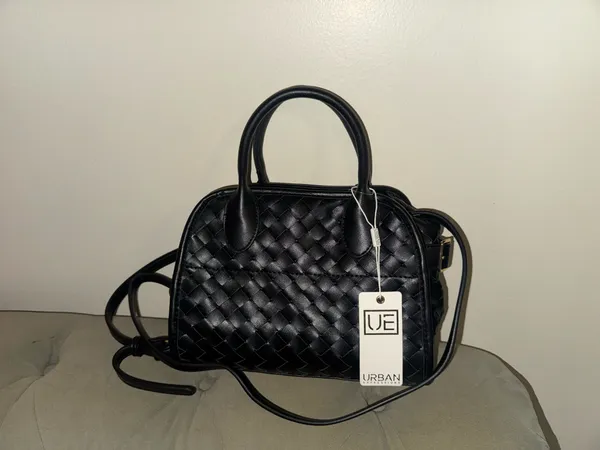 Urban Outfitters Kristie Crossbody Black leather bag woven texture - Image 4