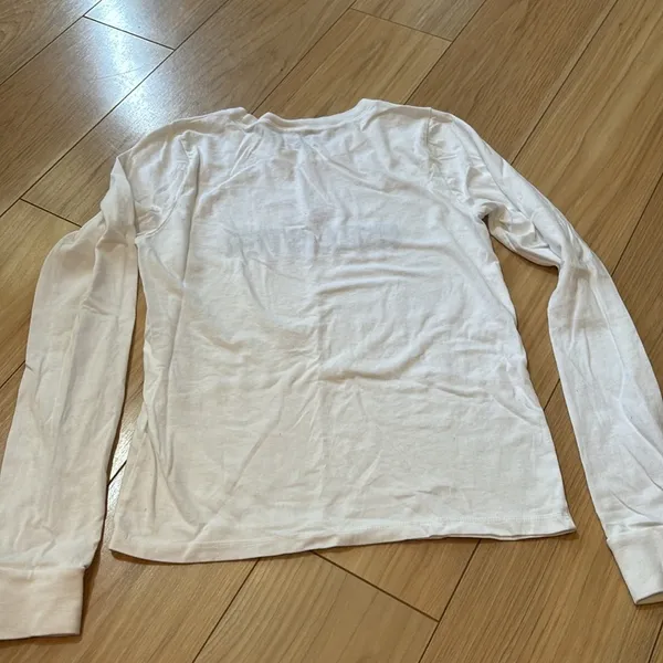 Hollister White Tee - Image 5