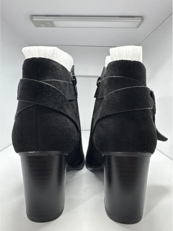 ZBY Women's Black Suede Knot Chelsea Booties - Size 5 Heel H - Image 3