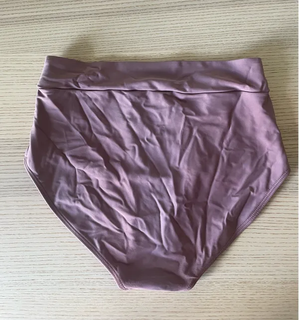 Janela bay mauve high waisted swim bottoms - Image 2