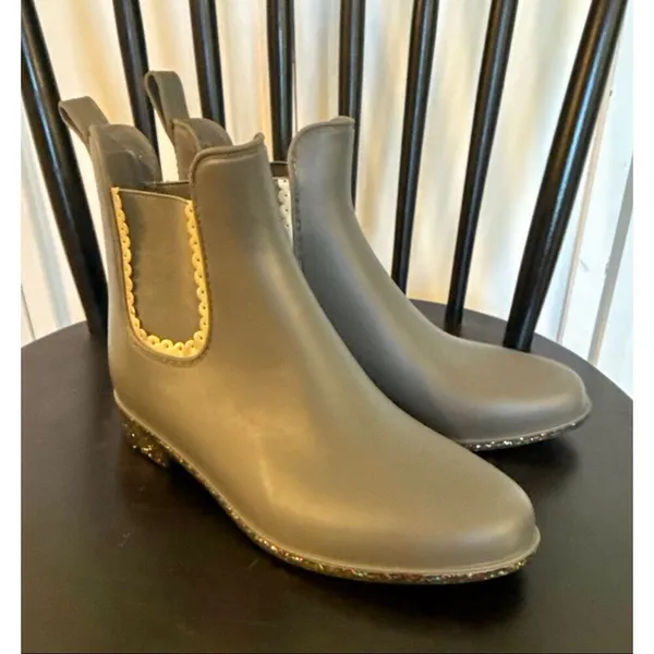 Jack Rogers Sallie green sparkle bottom rain boots size 7 - Image 2
