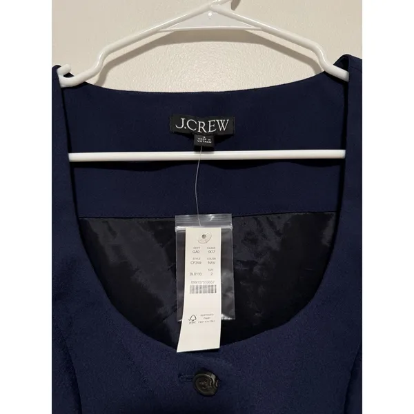 J. Crew NWT Scoopneck vest in drapey crepe Navy Blue Size 2 - Image 4