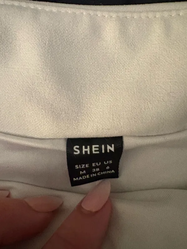 White Shein Mini Skirt - Image 5