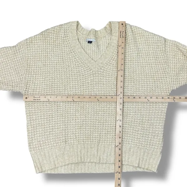 American Eagle Deep V‎ Neck Waffle Knit Oversized Chunky Sweater Tan XL - Image 11