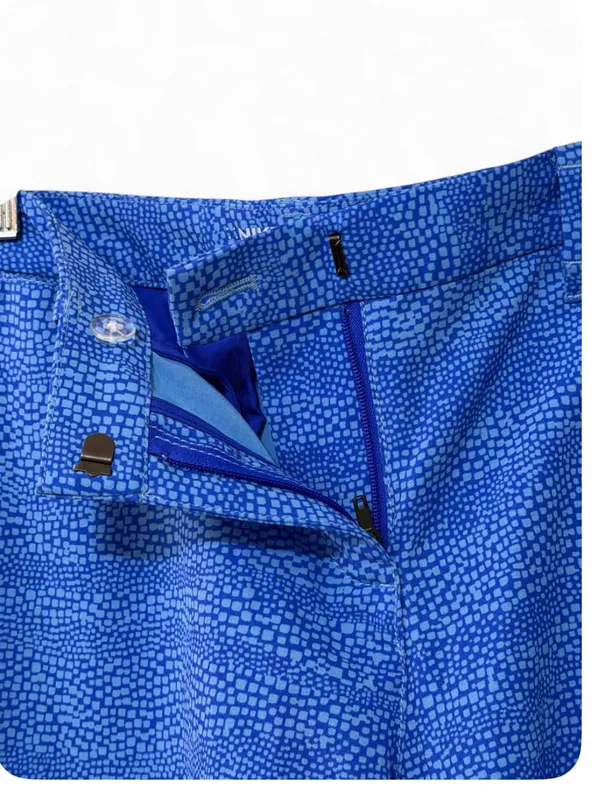 Nike Golf Women’s Dri-Fit Blue Geometric Print Shorts Size 2 - Image 10