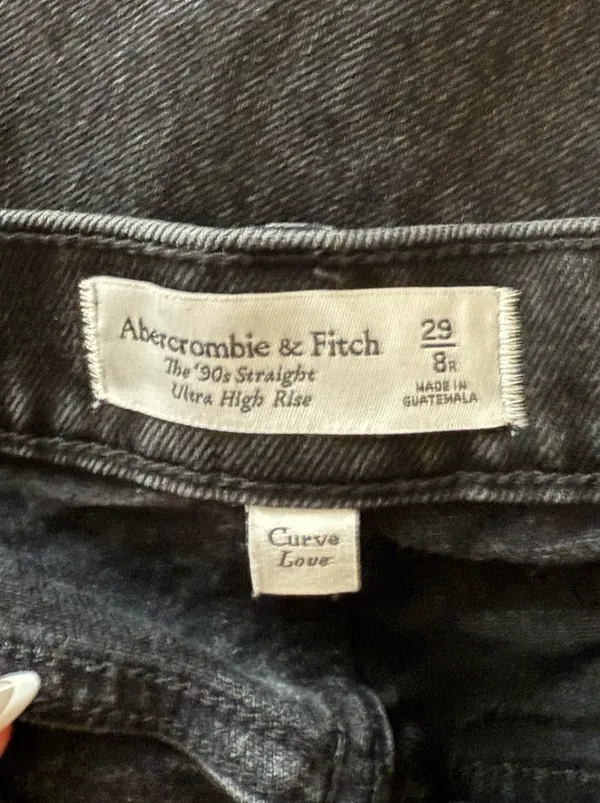 Abercrombie Curve Love The 90s Straight Ultra High-Rise - Image 2