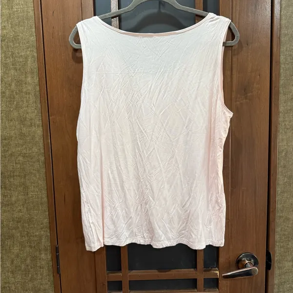 Ripskirt Hawaii Pale Pink Simple Tank XL EUC - Image 4