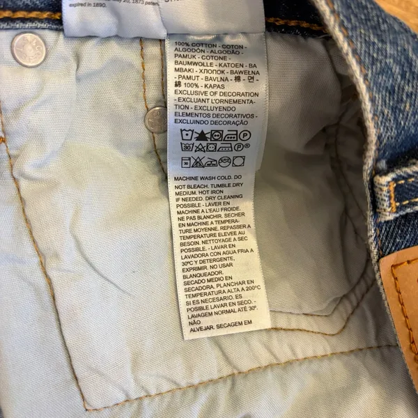 Levi's 501 Original Denim Shorts Womens 28 Distressed 2.5"‎ Festival Dark Wash - Image 8