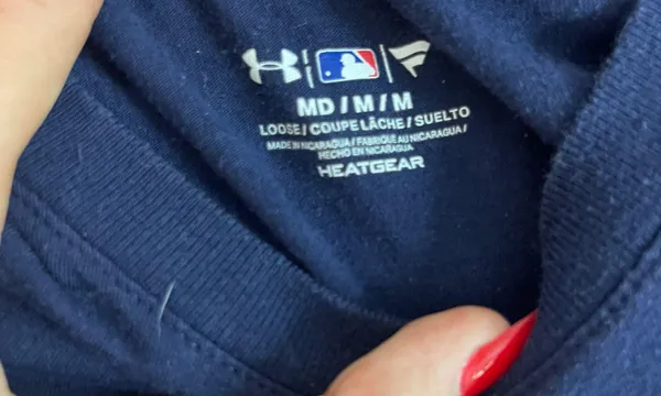 Under Armour Yankees Shirt - Image 2