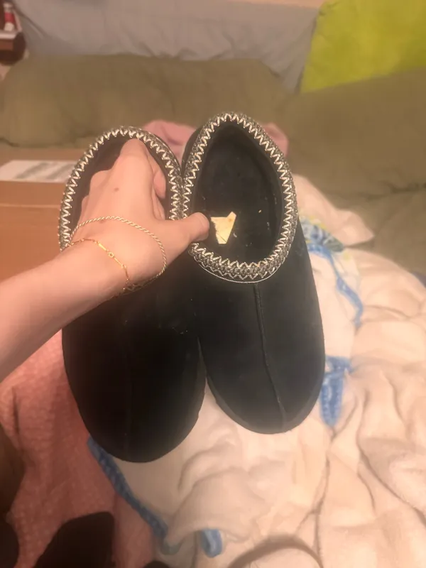 UGG Slippers - Image 3