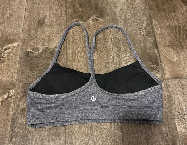 Sports Bra Lululemon - Image 2