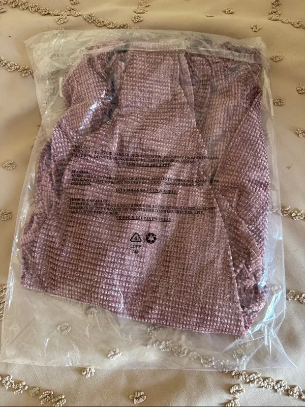NWT: Lulus Stelly Shiny Mauve Pink Velvet Textured Long Sleeve Bodysuit - Image 3