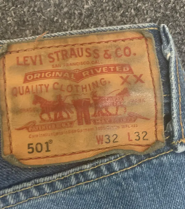 Vintage 501 Levi shorts - Image 3