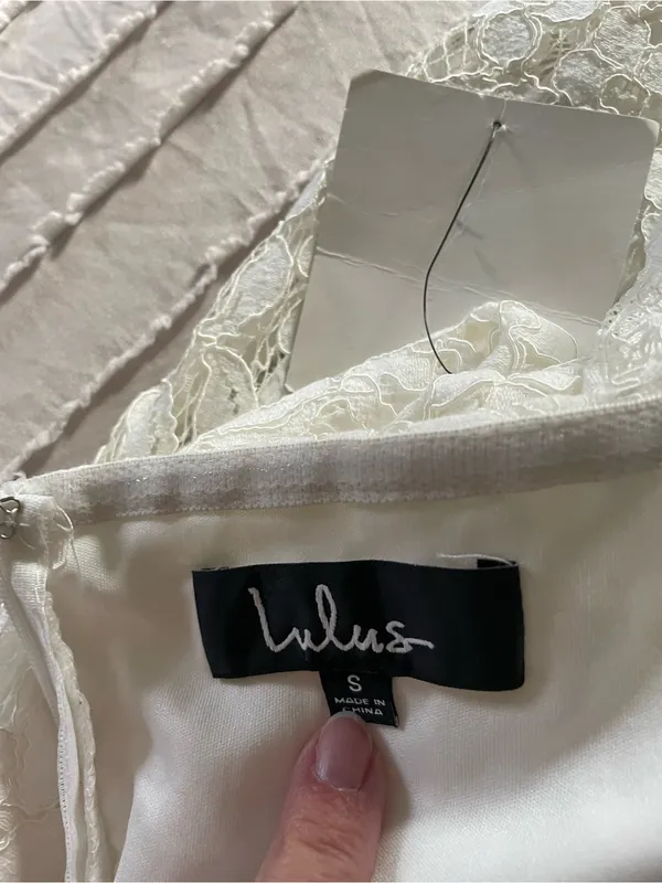 NWT Lulu's‎ Off-White Lace Maxi Dress - Image 6