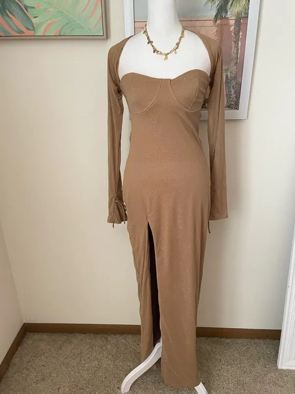 Babyboo Nadia Maxi Dress Gold Sparkle Size Medium - Image 4
