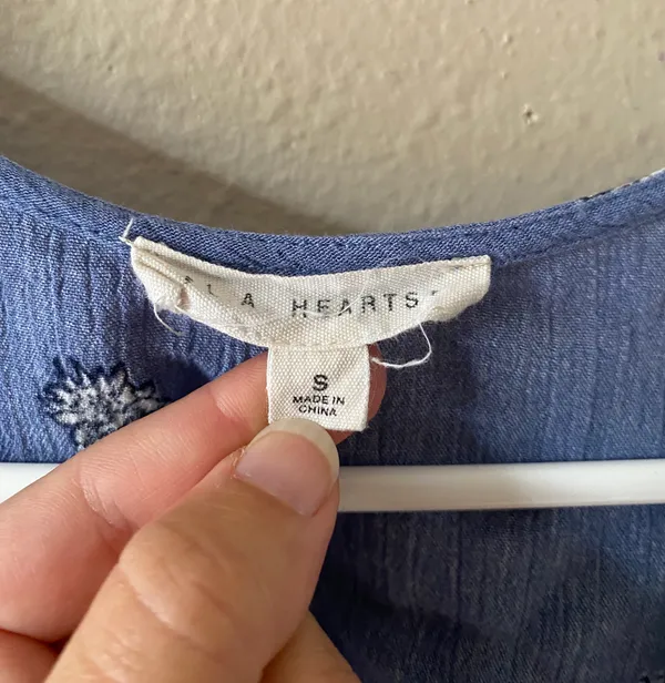 LA Hearts Blue Floral Crop Top - Image 3