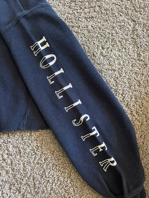 Hollister Sweatshirt Long Sleeve - Image 2