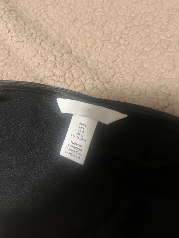 H&M Black Bodysuit - Image 5
