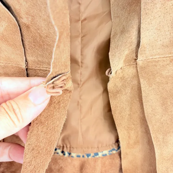 Chicos Brown Genuine Suede Vest Sz 2/L Boho Coastal Cowgirl Y2K Pleated Western - Image 6