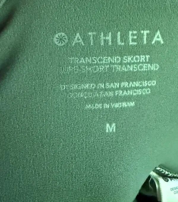 Athleta Transcend Skort in Green, Size Medium - Image 4