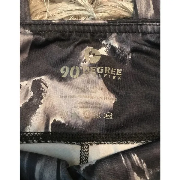 90 degree capris‎ womens xs Black - Image 3