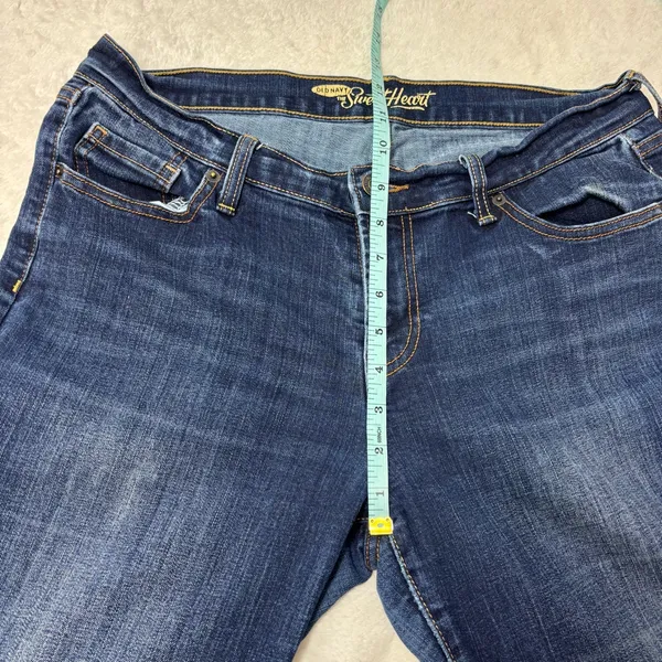 Old Navy Sweet Heart Women's‎ Dark Blue Straight leg Jeans size 10 - Image 5