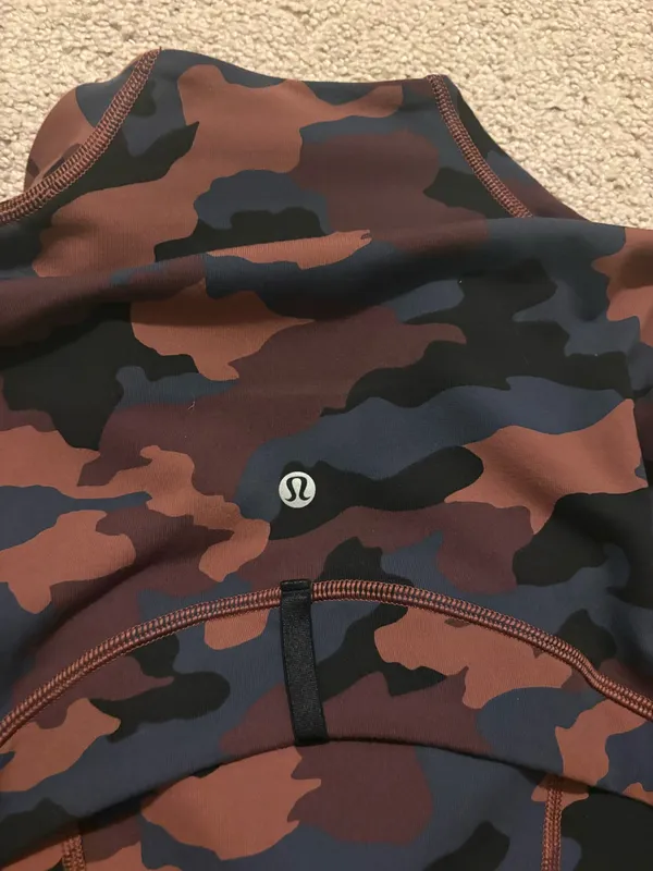 Lululemon Jacket Define - Image 4