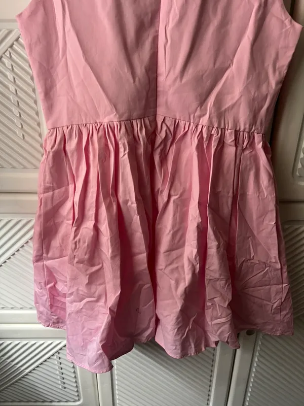 Elegant Pink Sleeveless Dress - Image 9