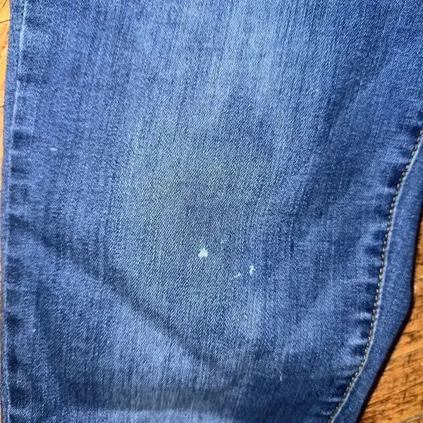 Judy Blue dark wash distressed 28 relaxed boutique jeans - Image 2