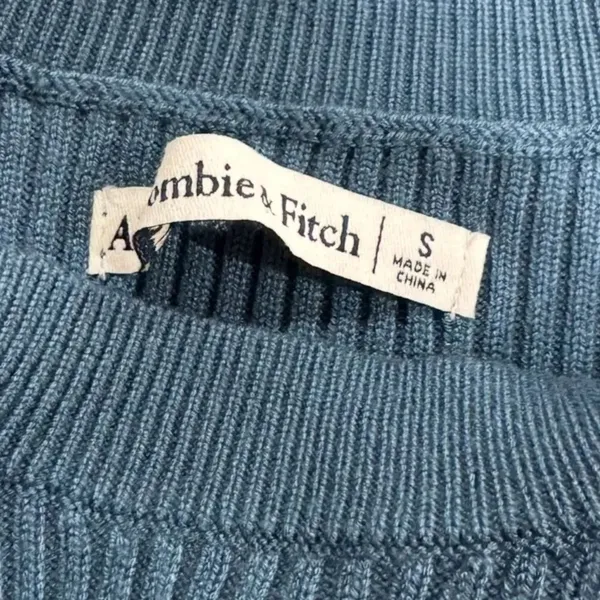 Abercrombie and Fitch Blue Ribbed Keyhole Bodysuit Women’s Small - Image 3
