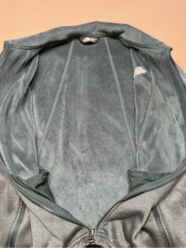 The North Face Women's Skyline Full-Zip Fleece Jacket in Dark Slate Green - Image 7