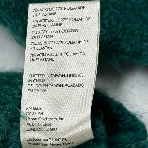 Free People Bradley Turtleneck Sweater Women’s Medium Green Chunky Knit Cropped - Image 5