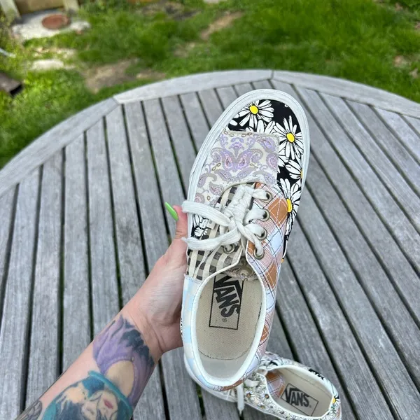 Vans‎ MEADOW PATCHWORK ERA SHOES Size woman’s 5.0 floral checkers spring summer - Image 6