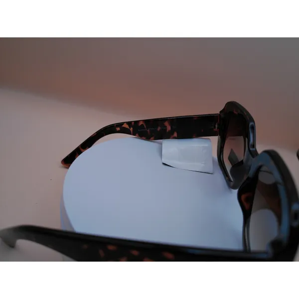Steve Madden Margia Tortoise‎ Shell Square Sunglasses Brown Gradient SM Logo NEW - Image 3