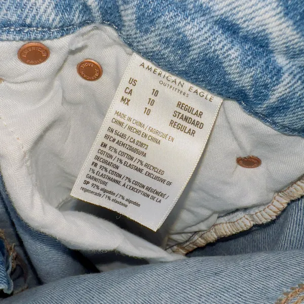 Light Wash Stretch High Rise Curvy 90s Straight Leg Jeans - Image 7